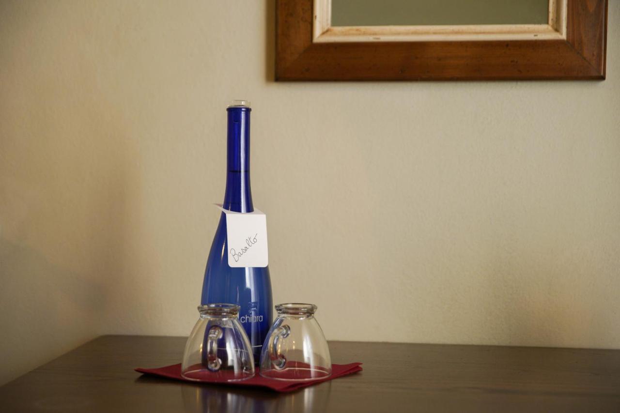 אניירי Locanda Del Viandante B&B מראה חיצוני תמונה