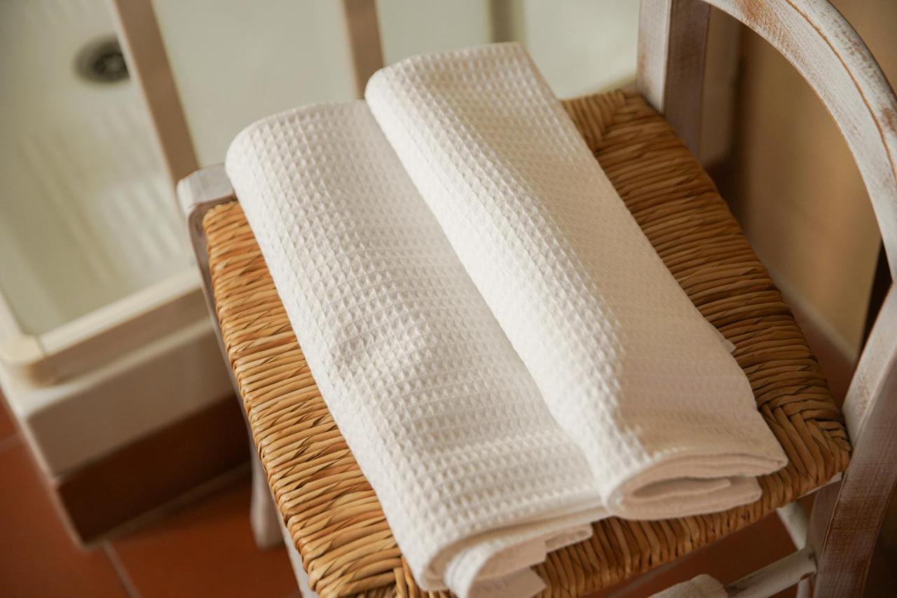 אניירי Locanda Del Viandante B&B מראה חיצוני תמונה