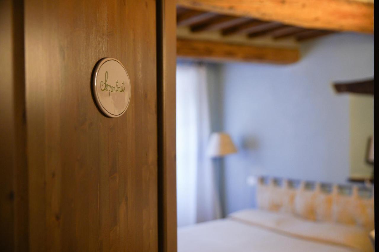 אניירי Locanda Del Viandante B&B מראה חיצוני תמונה