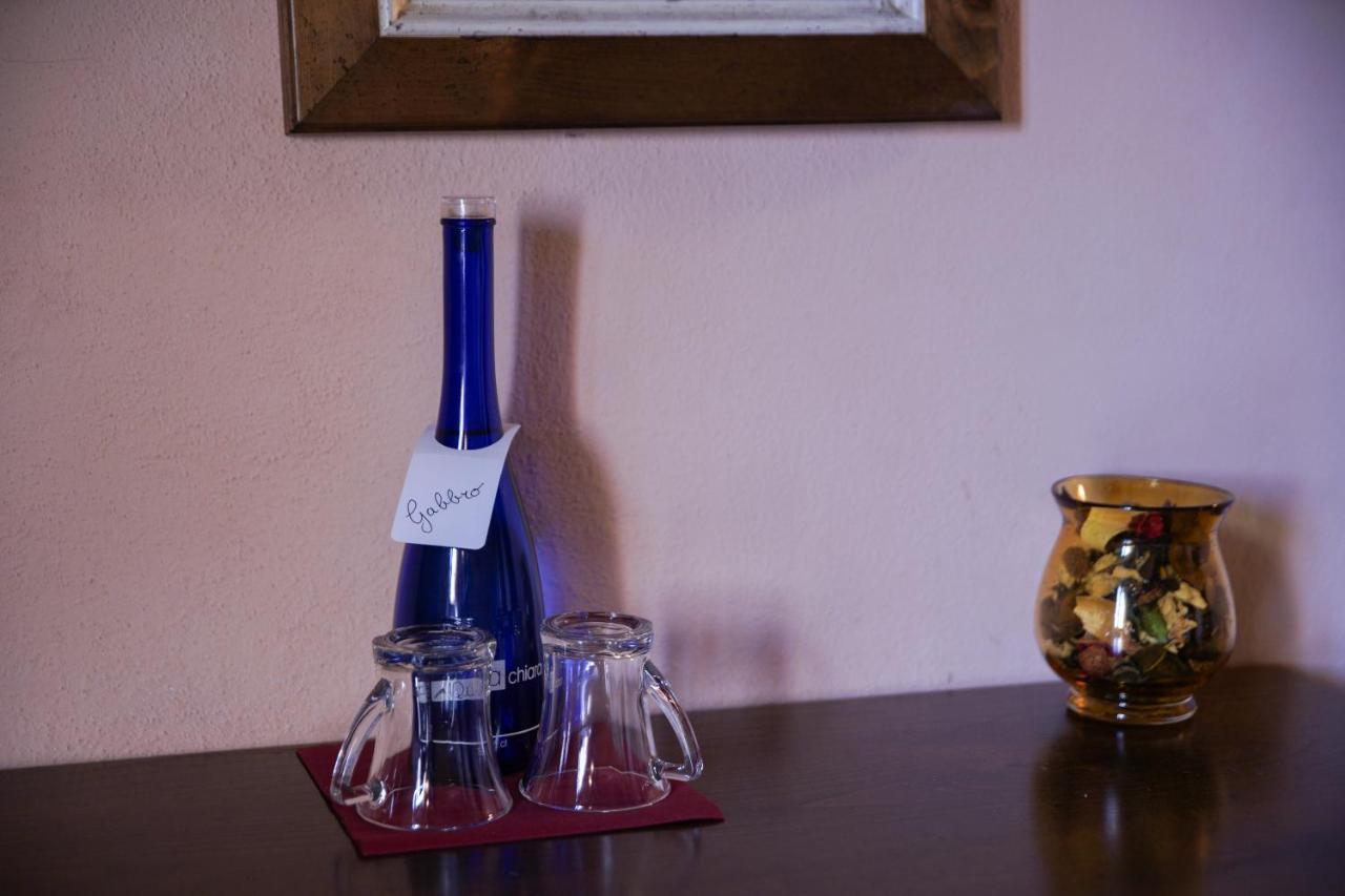 אניירי Locanda Del Viandante B&B מראה חיצוני תמונה